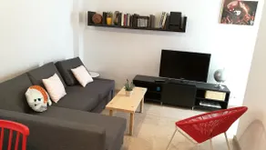 Centrally located apartment with a pool and parking - Image 2