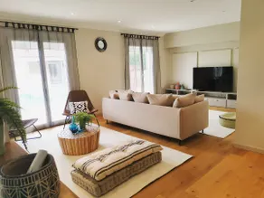 Nice villa with private heated pool - Image 3