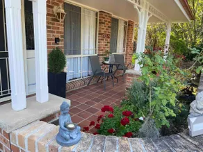 Serene 1 bedroom guest house in Cambewarra Village - Image 3
