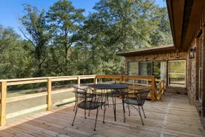 Spacious 4BR Retreat Fish Pond, Fire Pit&Game Room - Image 5