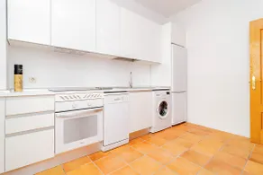 Spectacular Apartment Downtown Madrid - Image 4