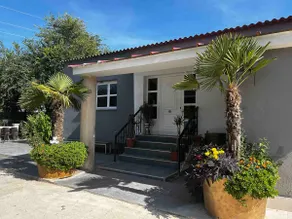 Country house with private pool and barbecue - Image 4