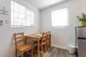 Cozy Studio - Image 5