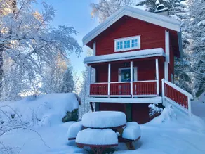 Central yet secluded Härbre - Image 2