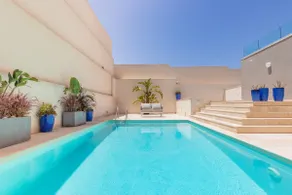Luxury 3-br unit with a private pool (not shared) - Image 2