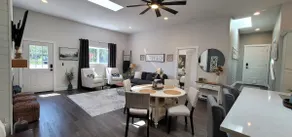 Coal Creek Cottage (hot tub, dog and kid friendly) - Image 2