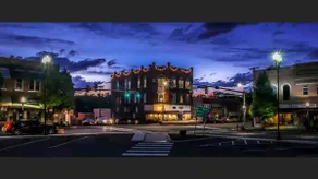 Enchanting Castle Hall Penthouse~TN Whiskey Trail - Image 2
