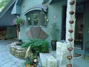 Large Private Lake House - Image 3