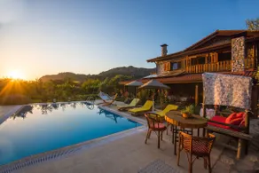 Villa Casa Feronia Stone House - Image 4