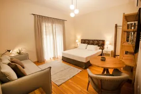 Dreamy Flat with Balcony in Pangrati - Image 5