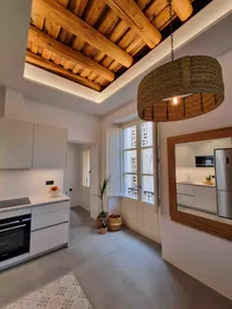 Boutique Apartment - Image 5