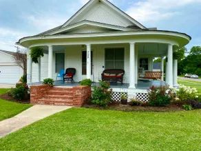 ROSE COTTAGE 🌹🏡 - Image 2