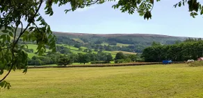 Farm Cottage with Stunning Views. - Image 2