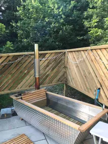 The Old Chicken House, Otterhead Lakes ¦ Hottub - Image 4