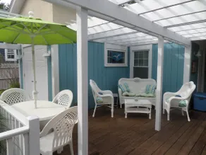 Shorewind Beach House on Lakeshore - Image 4