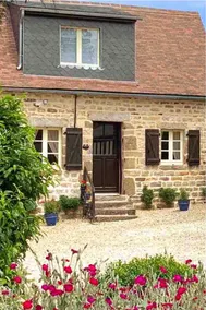Le Bas Chesnay Gîte Domfront en Poiraie - Image 2
