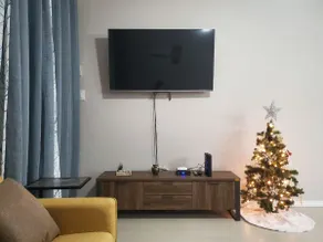 Suite at the Courtleigh Towers - Image 2