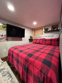 The Henhouse - Image 5