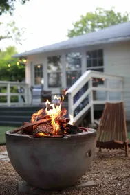 Funky 3BR Cottage with Private Mini Golf and Fire Pit - Image 4