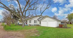 Charming Carmine Cottage - Image 2