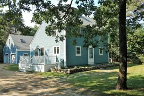 Ferry Tickets Available - Cozy Coastal Hideaway - Image 3