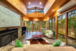 Stonehill Retreat - Private, Secluded, Luxury - Image 3