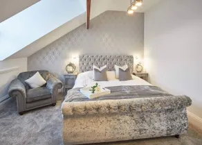 Host & Stay - Simba House - Image 3