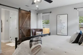 ”AMAZING GRACE” barndominium near Waco, Baylor! - Image 5