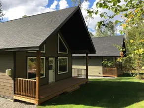 Chris’s Country Cabins - Black Bear Cabin - Image 3