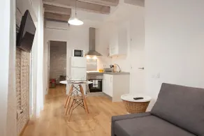 Flat with balcony next to the beach, SV - Image 2