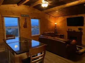 Steel Cabin • Mt. Views • Privacy • Near Downtown - Image 3