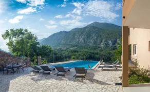 Lux villa,  heated infinity salt water pool, sauna, whirpool, close to the sea. - Image 3