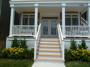 GOLD COAST.2 BLOCKS TO BEACH.3 BR.2.5 BA.WIFI - Image 3