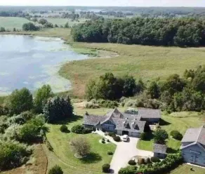 Secluded Lakefront Chalet  - Image 2