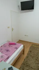 Bihac 3 bedroom apartment, beautiful landscape - Image 2