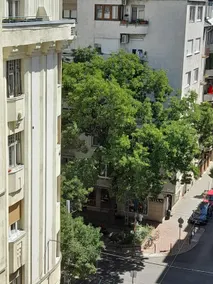 perfect location in the center, full service during your stay, perfectly clean - Image 2