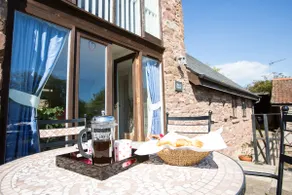 Charming wing of a converted barn in secluded setting of Trebandy Farm - Image 4