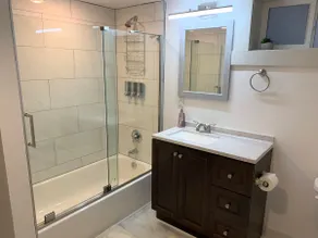 Clean, New & Modern Downtown Apartment - Rear Unit - Image 2
