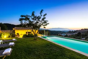 Spacious villa with full privacy & nature views! - Image 2
