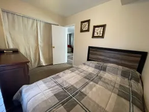 Cheerful two bedroom bungalow near Mountain Creek - Image 5