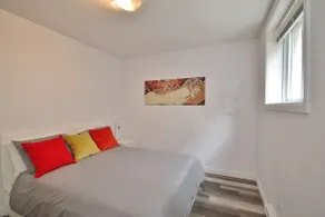 Newly Renovated 2 BDRM with Parking - Image 3