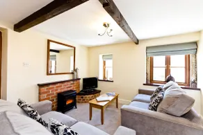 The Farmhouse | Near Carsington Reservoir - Image 3