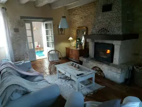 Charming house with pool and private spa - Image 2