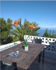 ZenRepublic, your private villa with outdoor jacuzzi & pool with stunning ocean views - Image 4