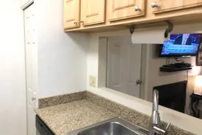 Copper Star 2BR/2BA Gated Condo in Central Tucson - Image 5