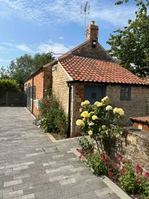 The Coach House - Image 2