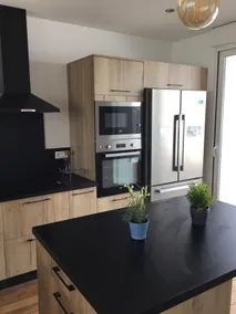 Beautiful 5* rated furnished, terrace, city center - Image 3