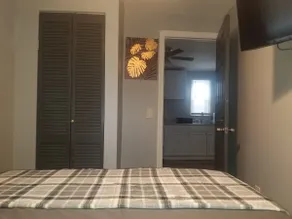Cozy Private Cottage - Image 2
