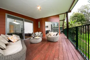 Palm Chalet on the Blackwood Adults only Retreat - Image 4