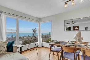 Hilltop Villa Offering Uninterrupted Ocean Vistas - Image 4